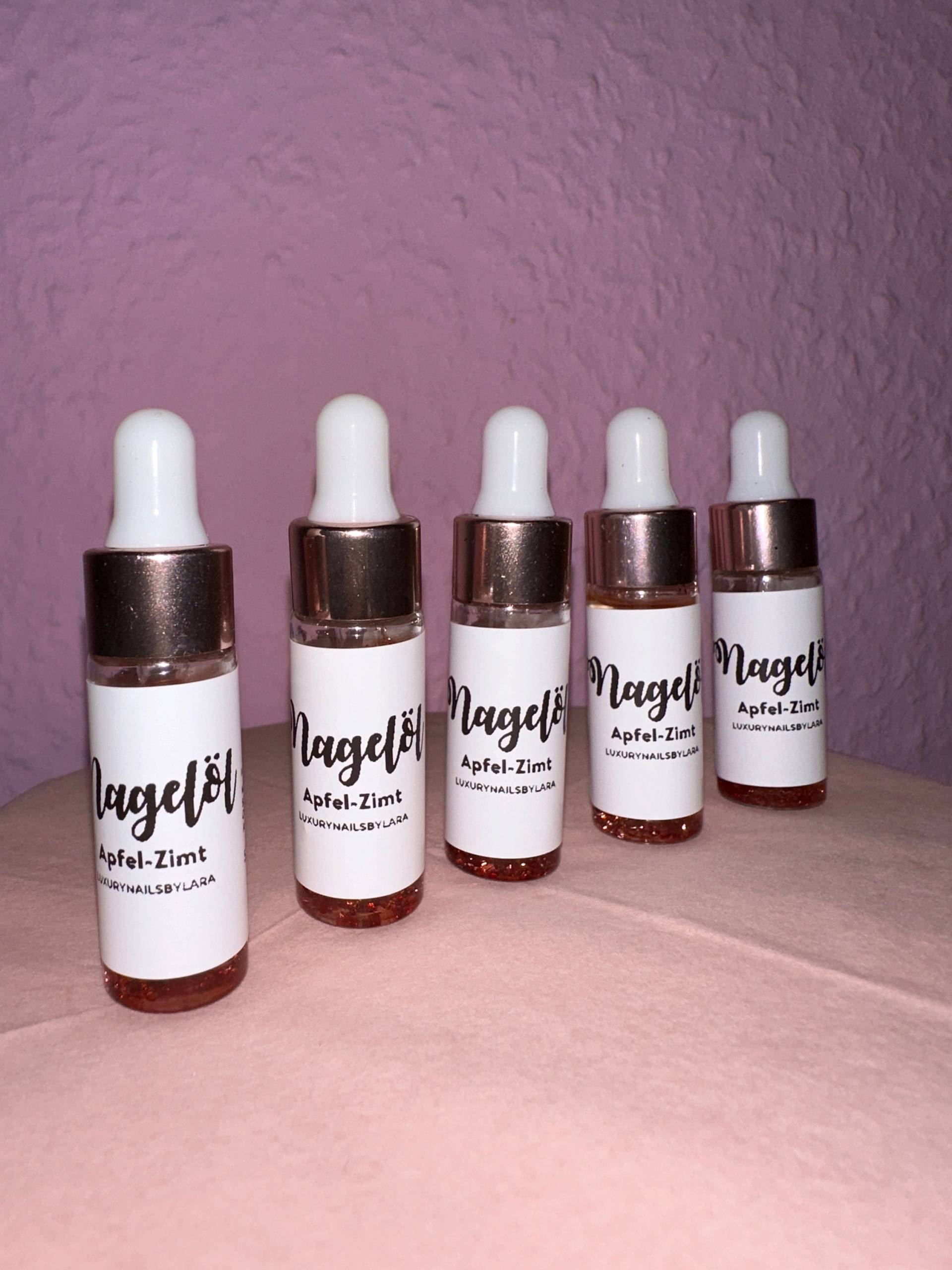 Nagel Öl Apfel-Zimt 1 Stück Nagel Öl Apfel-Zimt 1 Stück von Etsy - luxurynailsbylara