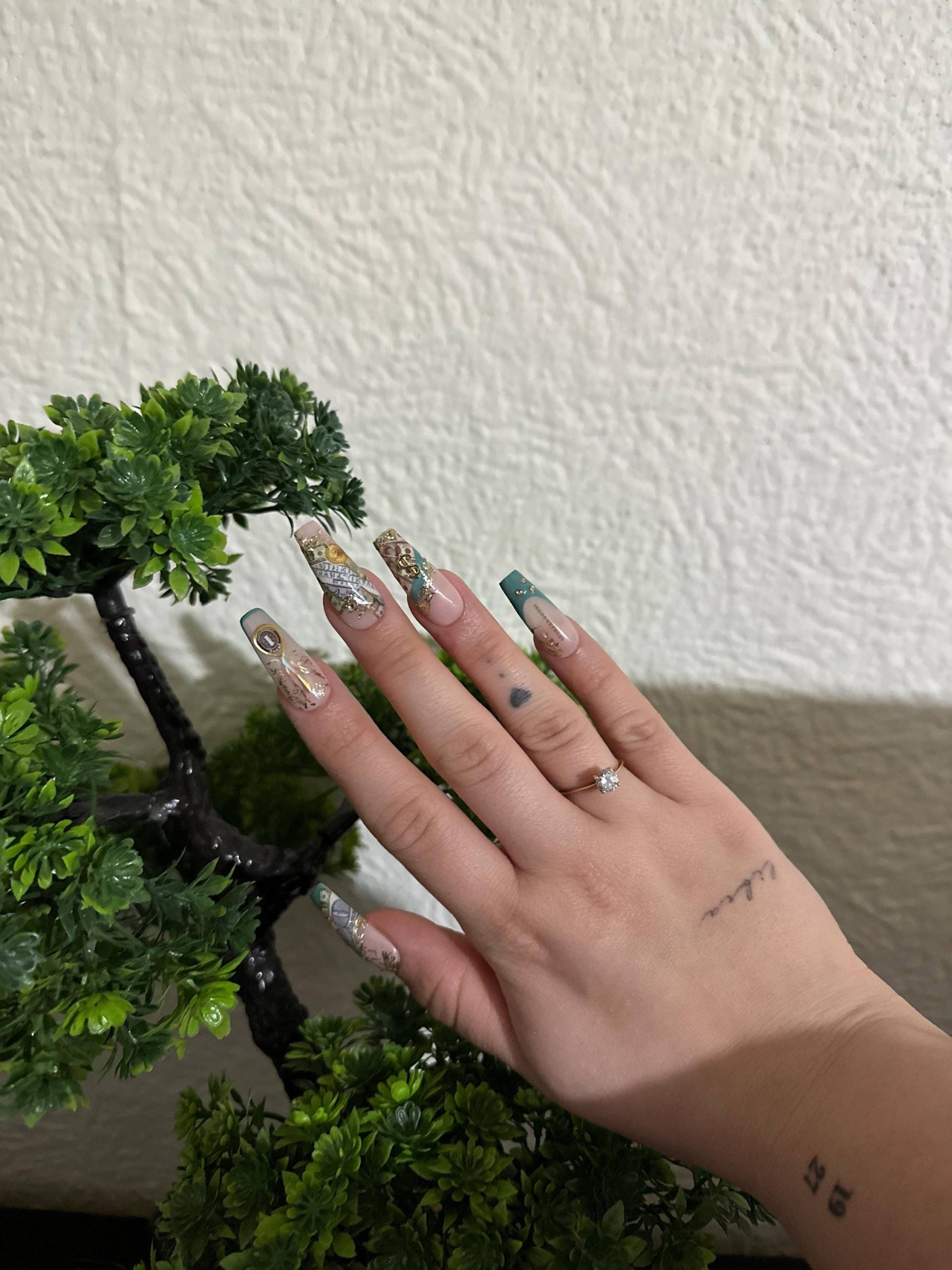 Press On Nails | Dollar Nails 10 Stück Press On Nails | Dollar Nails 10 Stück von Etsy - luxurynailsbylara