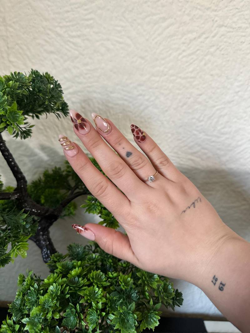 Press On Nails | Golden Leo 10 Stück von Etsy - luxurynailsbylara