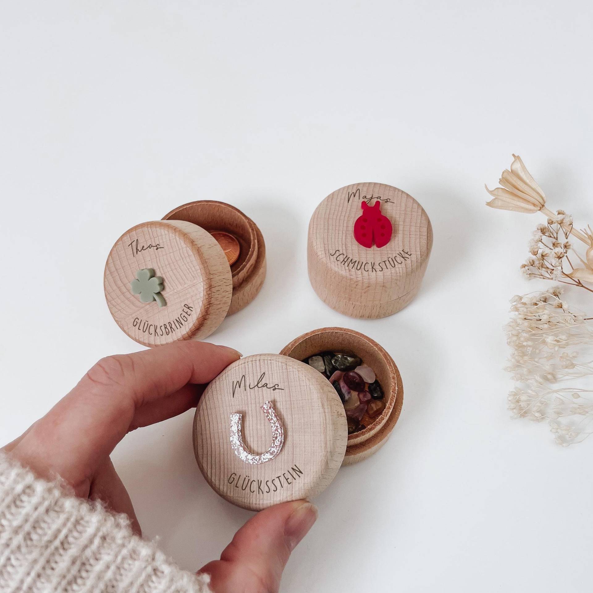 Glücksbringer Personalisierte Zahndose, Holzdose Aus Buche - Geschenk Für Kinder & Erwachsene, Aufbewahrung Schmuck, Erinnerungen U. Schätze Glücksbringer Personalisierte Zahndose, Holzdose Aus Buche - Geschenk Für Kinder & Erwachsene, Aufbewahrung Schmuck, Erinnerungen U. Schätze von Etsy - lyllevenn