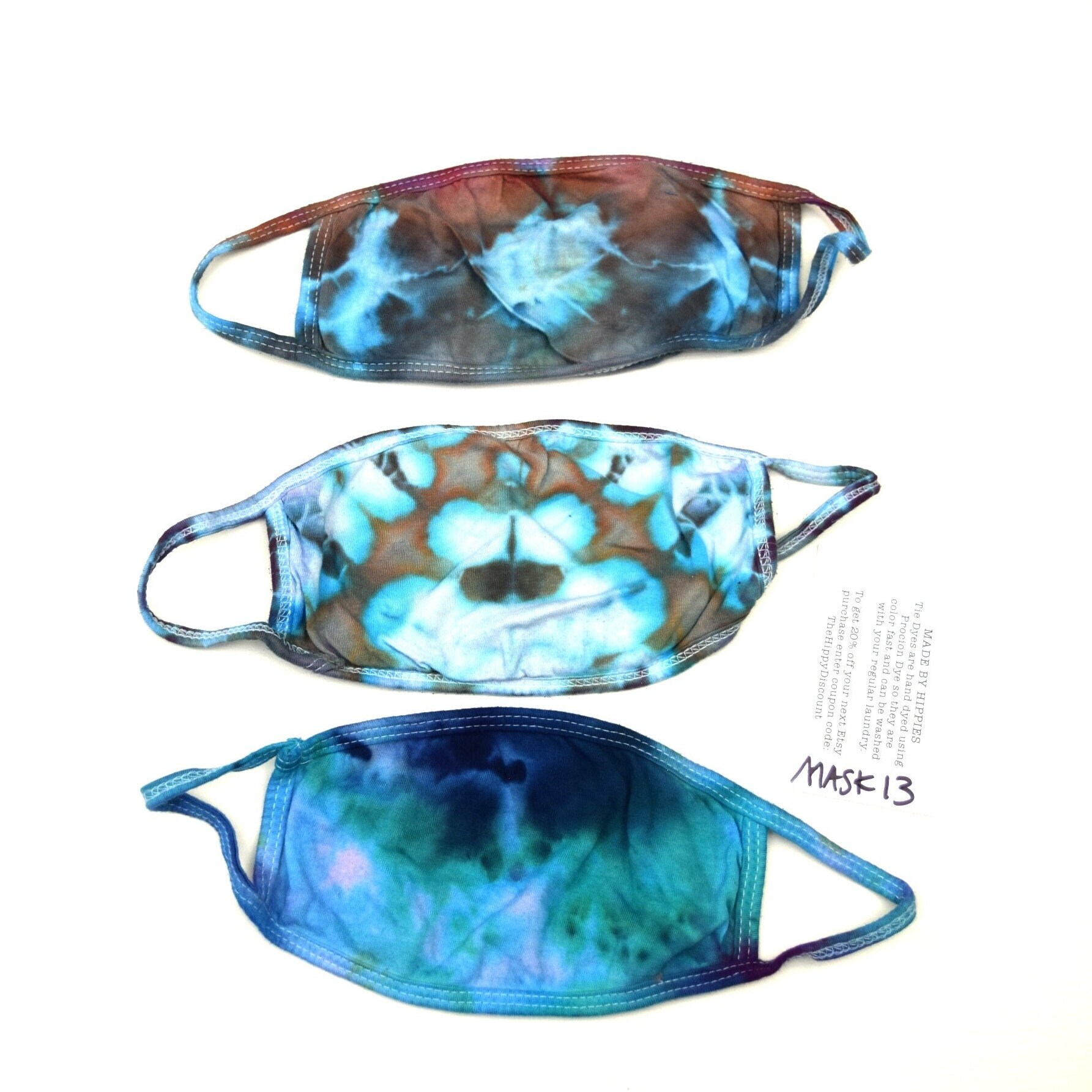 Maskenpackung #13 ~ 3Er Set Eisfarben Krawatte Maske Erwachsene Klein | 2 Lagen Baumwolle Jersey Stoff Earloops Dehnbar, Nicht Verstellbar Blau Maskenpackung #13 ~ 3Er Set Eisfarben Krawatte Maske Erwachsene Klein | 2 Lagen Baumwolle Jersey Stoff Earloops Dehnbar, Nicht Verstellbar Blau von Etsy - madebyhippies
