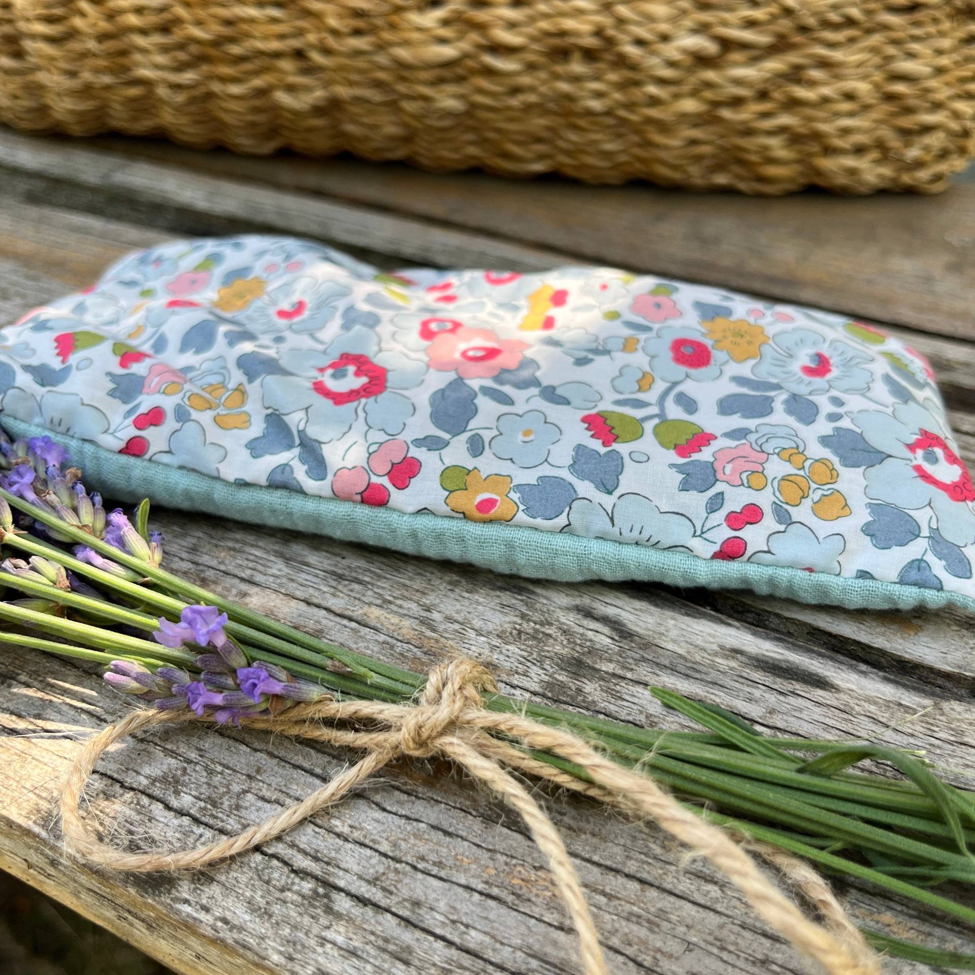 Yoga Augenkissen Lavendel Eyepillow Entspannung Meditation Wellness Geschenk Yoga Augenkissen Lavendel Eyepillow Entspannung Meditation Wellness Geschenk von Etsy - magnoliawerkstatt