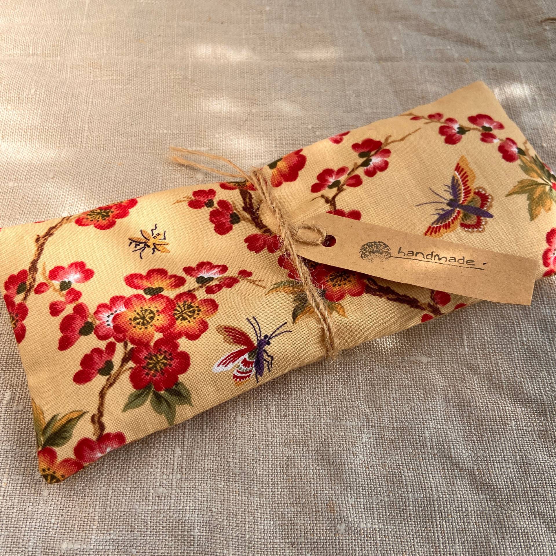 Yoga Augenkissen Zirbe Entspannung Meditation Geschenk Wellness von Etsy - magnoliawerkstatt