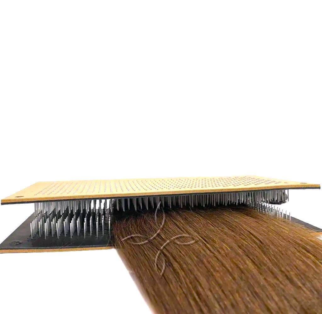 Weiche Kardätsche Mit Echtleder-Basis - Professionelles Werkzeug Für Haarverlängerung, Haarplatzierung Und Kapseltechnik Lederfaserstoff Weiche Kardätsche Mit Echtleder-Basis - Professionelles Werkzeug Für Haarverlängerung, Haarplatzierung Und Kapseltechnik Lederfaserstoff von Etsy - makeAwig