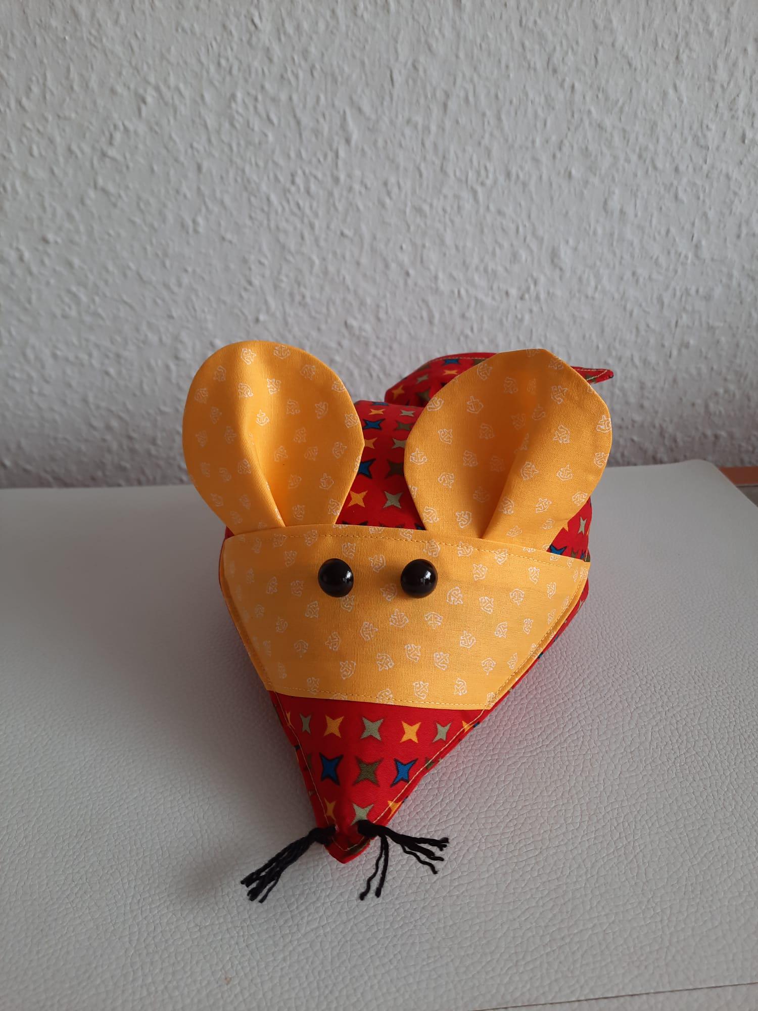 Dinkelmaus Rot/Orangegelb von Etsy - makeovermoments
