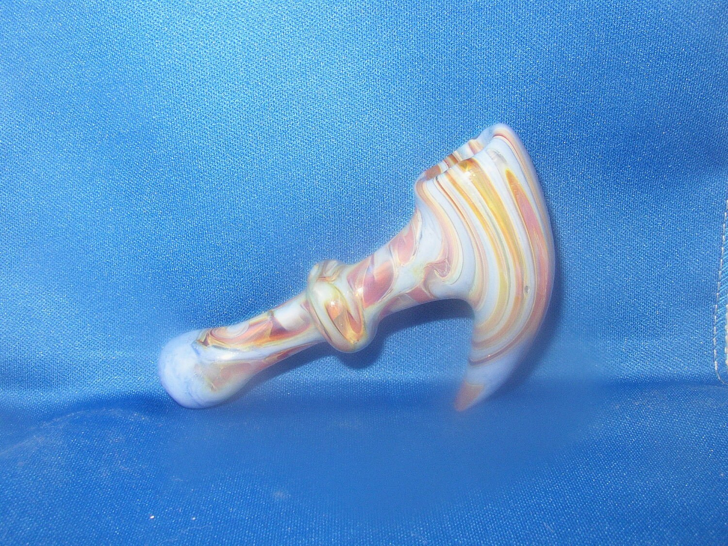 Functional Art Glass - Blau Und Bernstein Lila Spiked Hammer Functional Art Glass - Blau Und Bernstein Lila Spiked Hammer von Etsy - mandingojunction