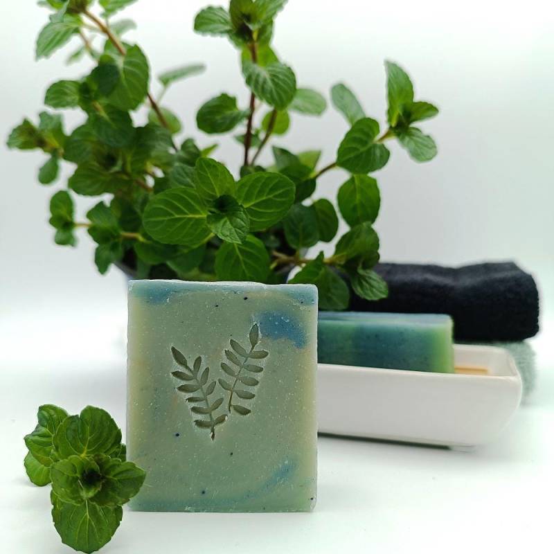 Naturseife Mit Süßer Minze-Duft - Minty Bliss, Handgemachte Seife, Pflegende Inhaltsstoffe, Cremig - Milder Schaum, Ganzkörperseife, Minze von Etsy - meinSEIFENSTUECK
