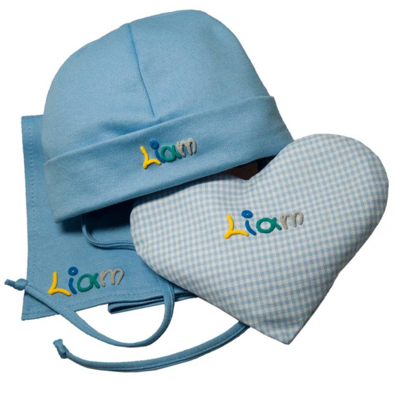 Geschenkeset "Mit Herz" Taufgeschenk Mit Namen Für Jungen - Set Bestehend Aus Mütze Wärmekissen U. Halstuch Personalisiert Geschenkeset "Mit Herz" Taufgeschenk Mit Namen Für Jungen - Set Bestehend Aus Mütze Wärmekissen U. Halstuch Personalisiert von Etsy - meinnameManufaktur