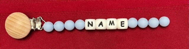 Personalisierter Paci Clip - Blau- Und Grüntöne von Etsy - miascraftymom