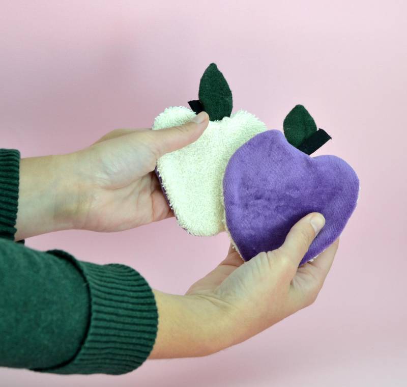 Set Mit 2 Waschbaren Make-Up-Entfernungstüchern Aus Lila Samt, Schwamm Und Leinen - Babywaschlappen Umweltfreundlich Lila Pflaume von Etsy - milicancrelat