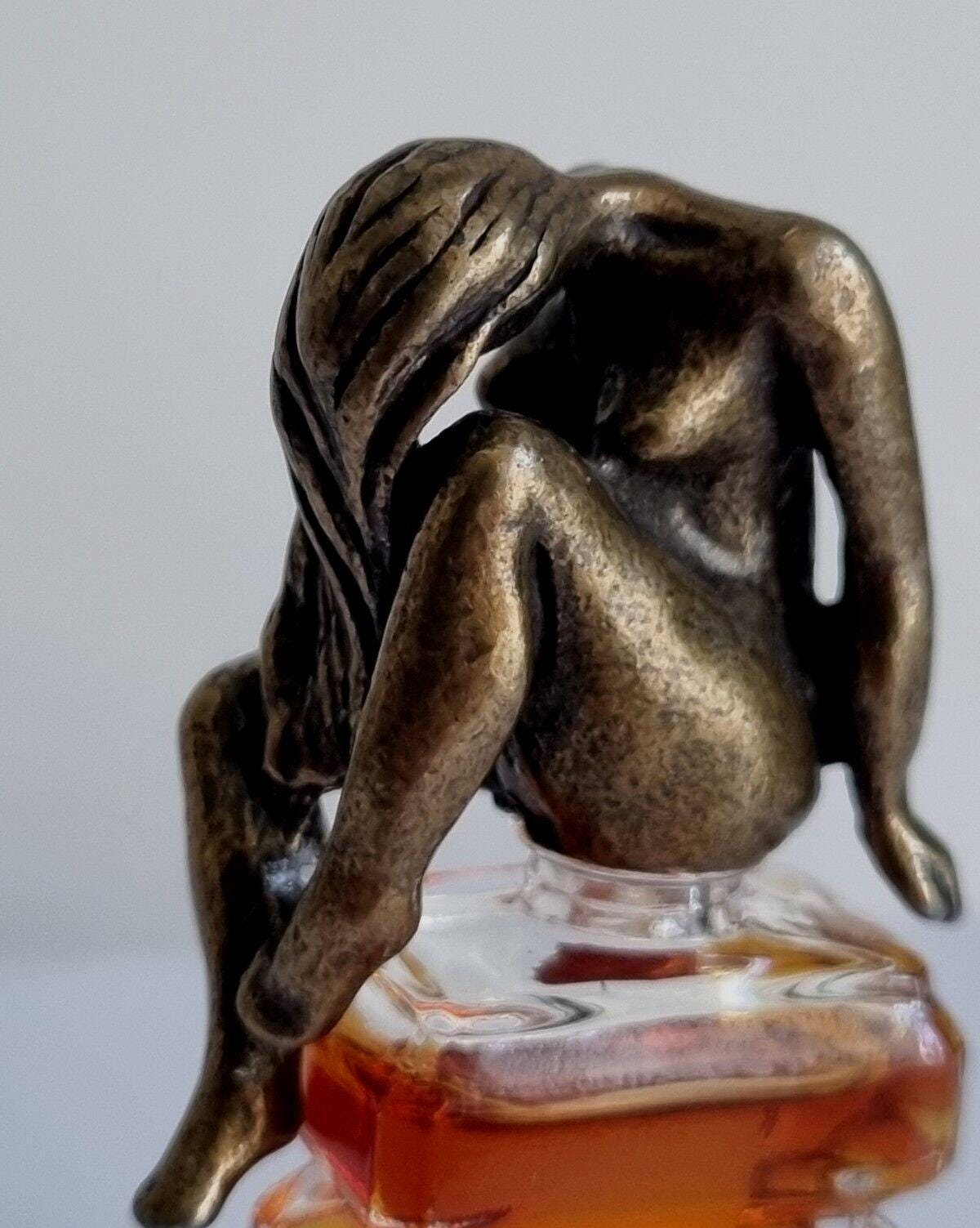 Art Gallery Bronze Musing Awakening Submision Giliberti Michel Dream Alte Version Rare Parfum Miniatur 4 Ml - Siehe Foto Raritat Vintage Art Gallery Bronze Musing Awakening Submision Giliberti Michel Dream Alte Version Rare Parfum Miniatur 4 Ml - Siehe Foto Raritat Vintage von Etsy - miniperfumes