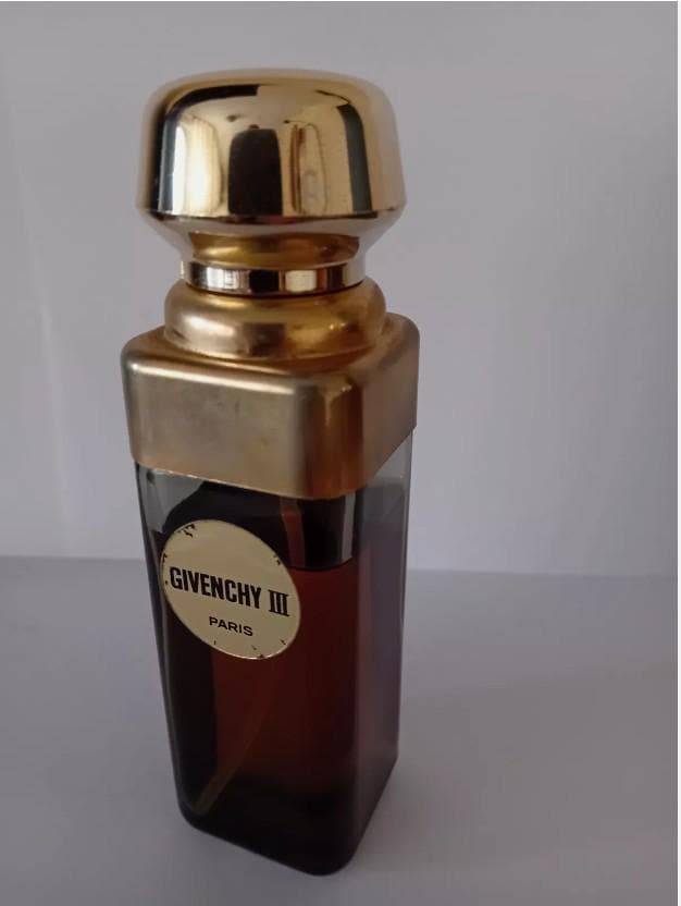 Handgemachter Parfum Extrakt 60/75 Ml Jahrgang 1970 Sehr Alt, Geschenk Original - Aus Meiner Eigenen Sammlung Must Have, Nur 1 Stk Vintage Handgemachter Parfum Extrakt 60/75 Ml Jahrgang 1970 Sehr Alt, Geschenk Original - Aus Meiner Eigenen Sammlung Must Have, Nur 1 Stk Vintage von Etsy - miniperfumes