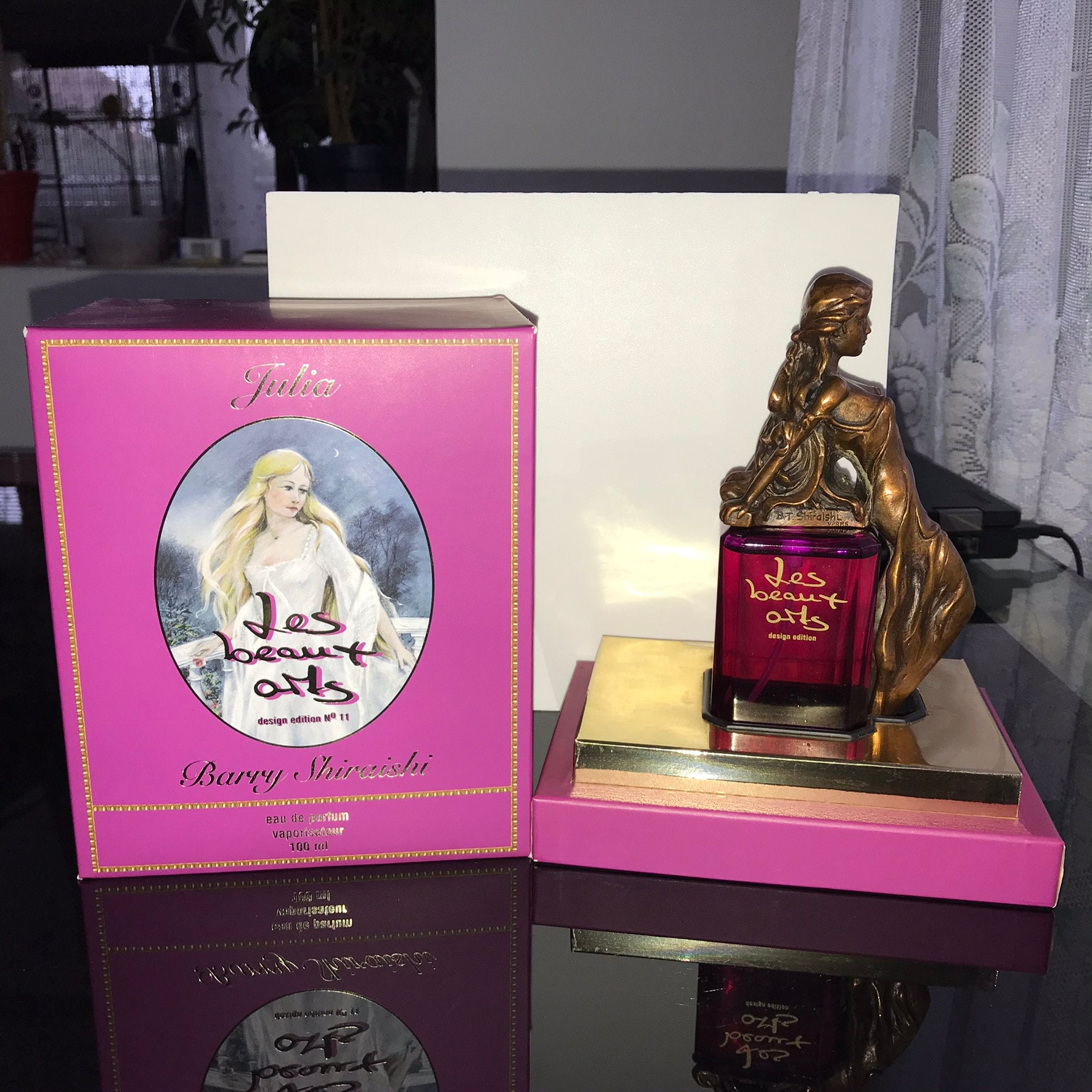 Les Beaux Arts Barry Shiraishi Julia Limitierte Auflage Nr. /7500 Eau De Parfum 100 Ml - Vintage Rare Les Beaux Arts Barry Shiraishi Julia Limitierte Auflage Nr. /7500 Eau De Parfum 100 Ml - Vintage Rare von Etsy - miniperfumes