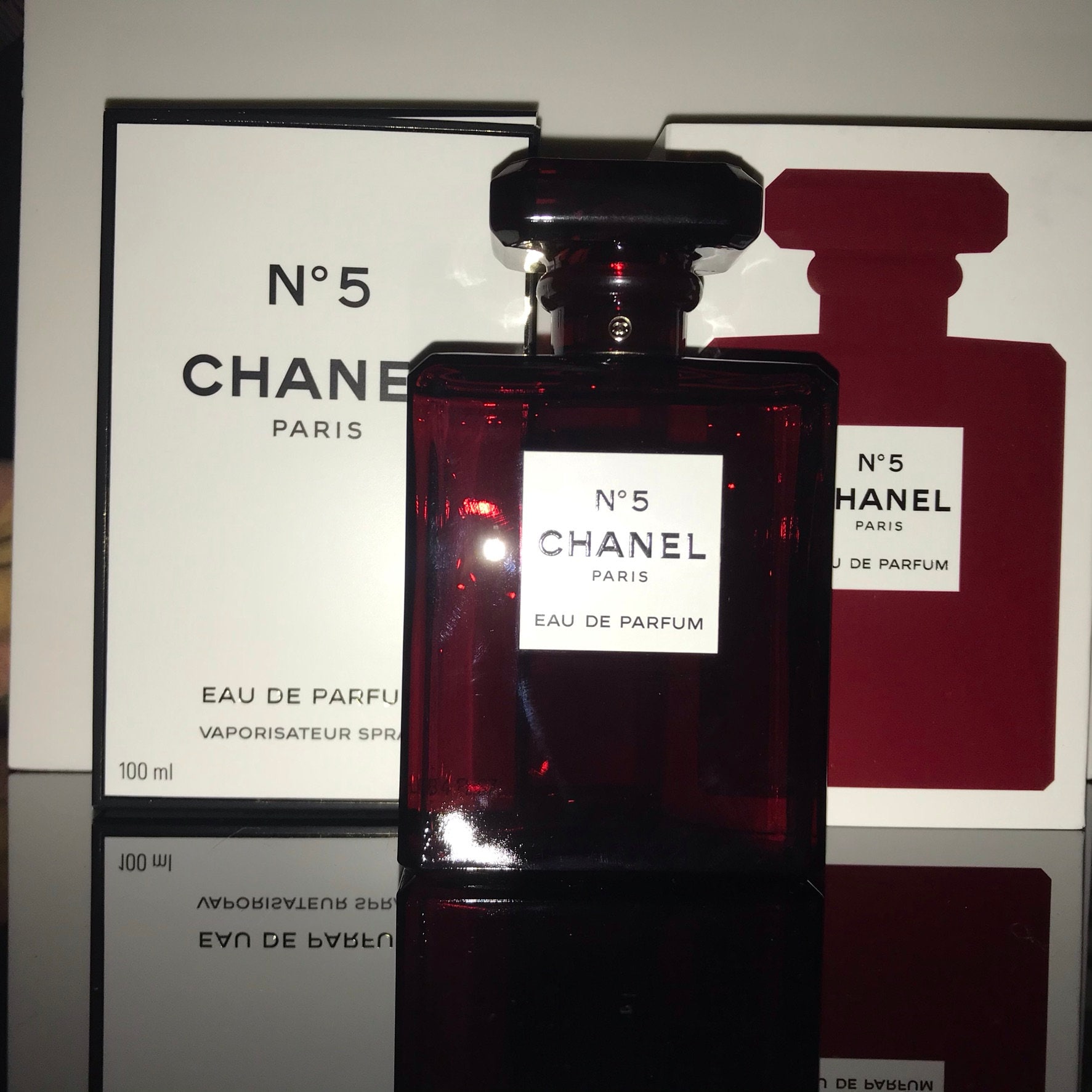 Nr. 5 - Rote Auflage Eau De Parfum 100 Ml Original Limitierte Valentinsgeschenk Für Sie Voll, Unbenutzt, Mit Schachtel Must Have Nr. 5 - Rote Auflage Eau De Parfum 100 Ml Original Limitierte Valentinsgeschenk Für Sie Voll, Unbenutzt, Mit Schachtel Must Have von Etsy - miniperfumes