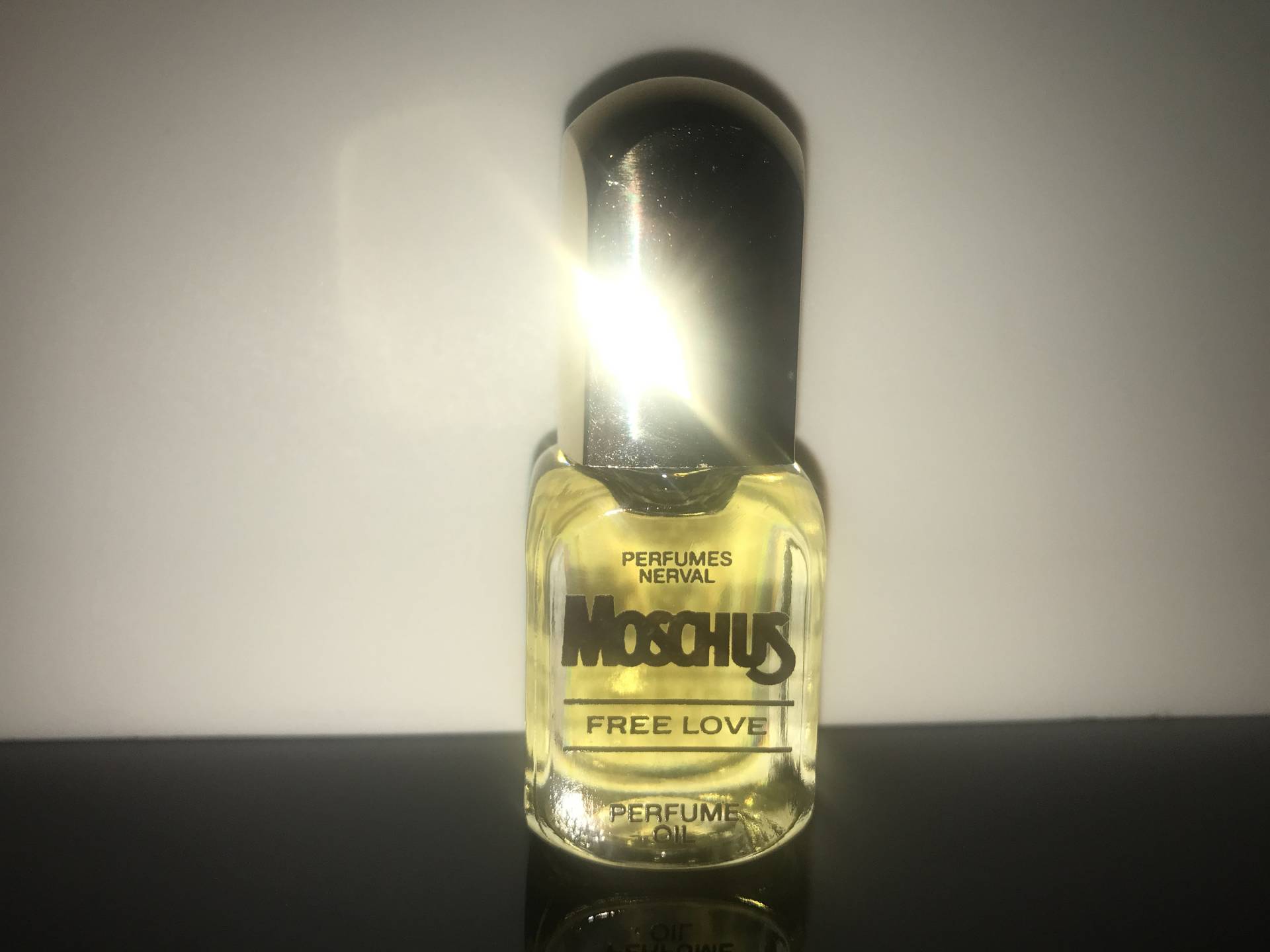 Sammler Flakon Moschus - Freie Liebe Parfümöl 9, 5 Ml Vintage Selten Sammler Flakon Moschus - Freie Liebe Parfümöl 9, 5 Ml Vintage Selten von Etsy - miniperfumes