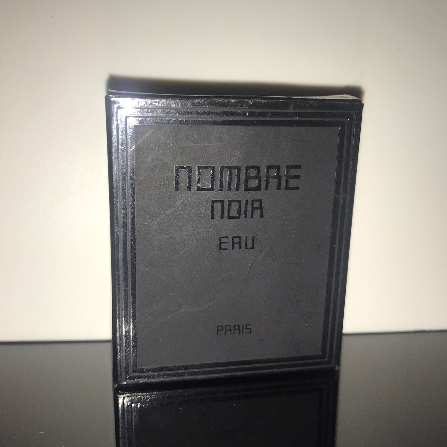 Shiseido Nombre Noir Eau De Parfum 4 Ml | 1982 Rarrr - Neu, Unbenutz, Mit Box Vintage Shiseido Nombre Noir Eau De Parfum 4 Ml | 1982 Rarrr - Neu, Unbenutz, Mit Box Vintage von Etsy - miniperfumes