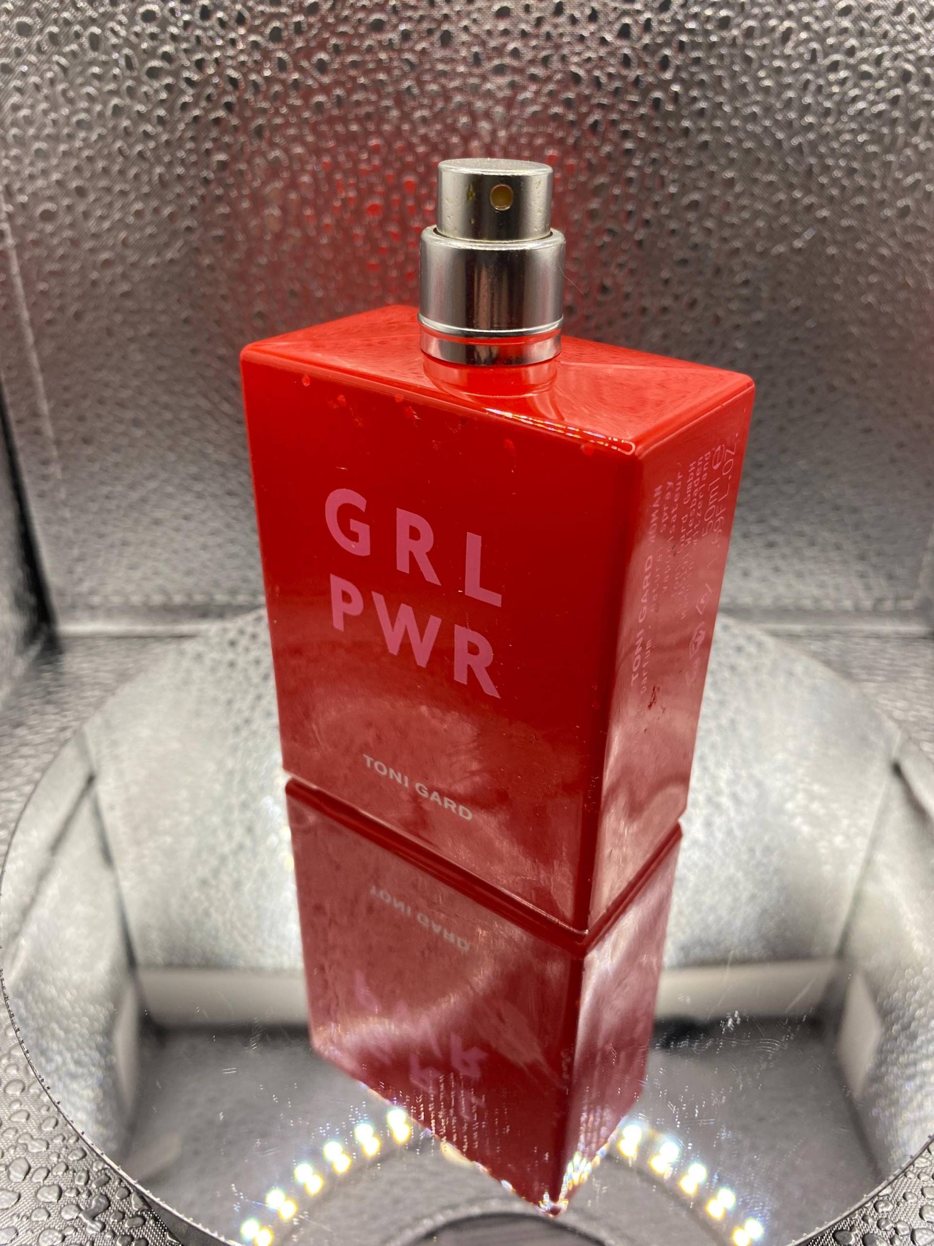 Toni Gard Grl Pwr Eau De Parfum 50 Ml - Vintage Selten Komplett Neu Sehr Gut Als Weihnachtsgeschenk Für Sie Geeignet, Eingestellt Toni Gard Grl Pwr Eau De Parfum 50 Ml - Vintage Selten Komplett Neu Sehr Gut Als Weihnachtsgeschenk Für Sie Geeignet, Eingestellt von Etsy - miniperfumes