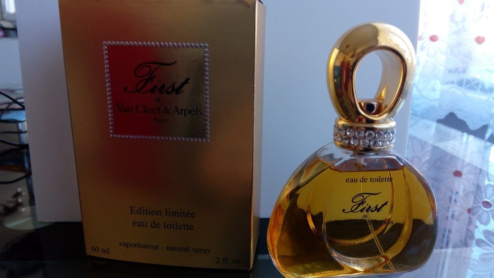 Van Cleef & Arpels Erstes Eau De Toilette 60 Ml Limited Edition Van Cleef & Arpels Erstes Eau De Toilette 60 Ml Limited Edition von Etsy - miniperfumes