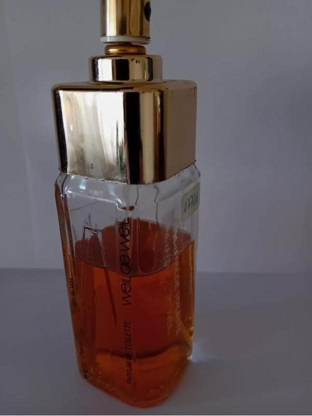 Weil De Pdt 70/118Ml Sehr Alt , Geschenk Original - Aus Meiner Eigenen Parfum Sammlung Must Have Vintage Extrem Rar Original Rar Weil De Pdt 70/118Ml Sehr Alt , Geschenk Original - Aus Meiner Eigenen Parfum Sammlung Must Have Vintage Extrem Rar Original Rar von Etsy - miniperfumes