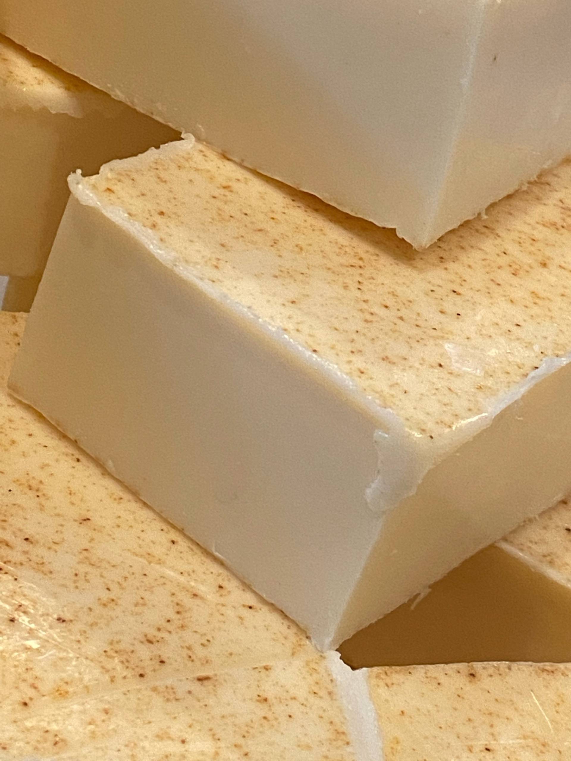 Ziegenmilchseife Mit Haferflocken Und Weizenkeimen von Etsy - mvessentials