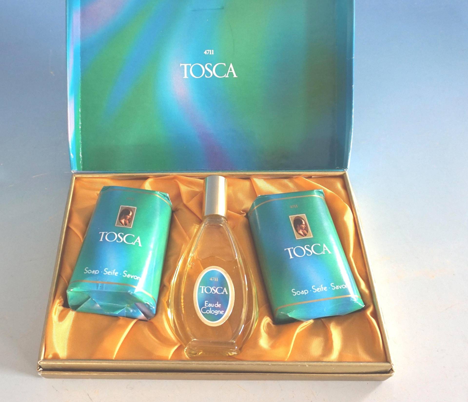 Vintage 4711 Tosca Eau De Cologne + 2 Seifen 100 G Geschenkbox Geschenk Set 70Er/80Er Selten | F024-1725 Vintage 4711 Tosca Eau De Cologne + 2 Seifen 100 G Geschenkbox Geschenk Set 70Er/80Er Selten | F024-1725 von Etsy - myDecoWorld24