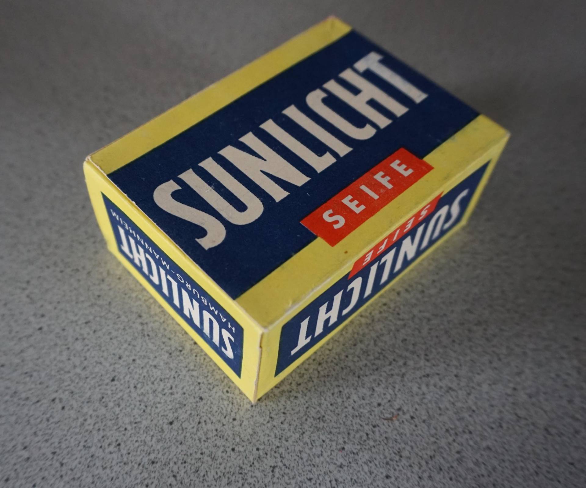 Vintage Original Sunlicht Seife Soap Hamburg Mannheim Sammler 50Er | F025-078 Vintage Original Sunlicht Seife Soap Hamburg Mannheim Sammler 50Er | F025-078 von Etsy - myDecoWorld24