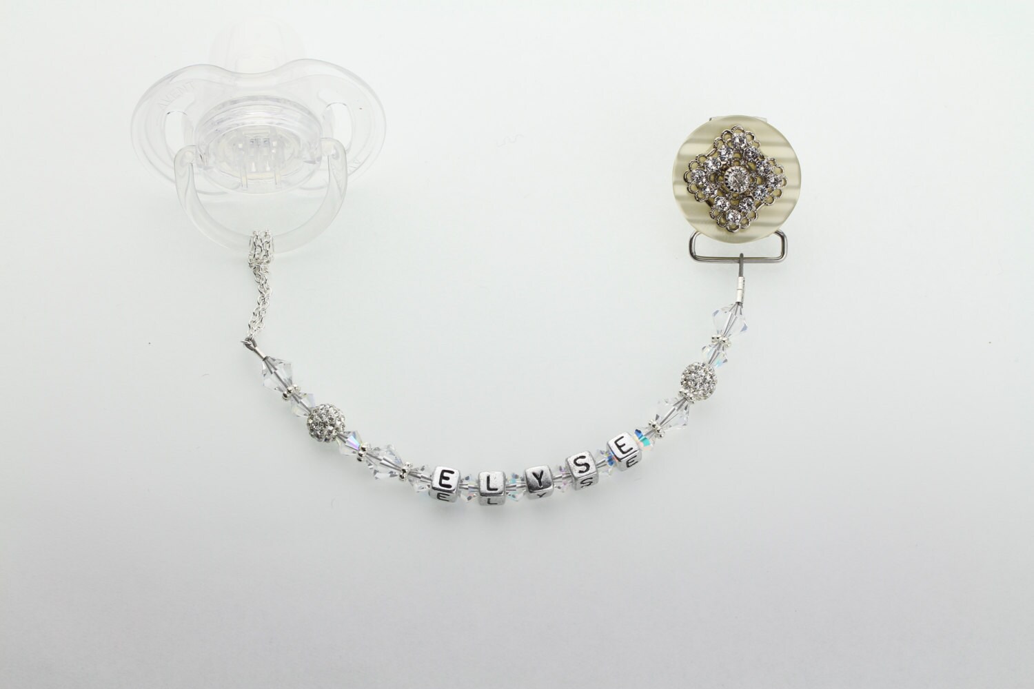 Personalisierter Name Weiß Filigran Mit Atemberaubenden Pave Perlen Schnullerclip von Etsy - mycrystaldream