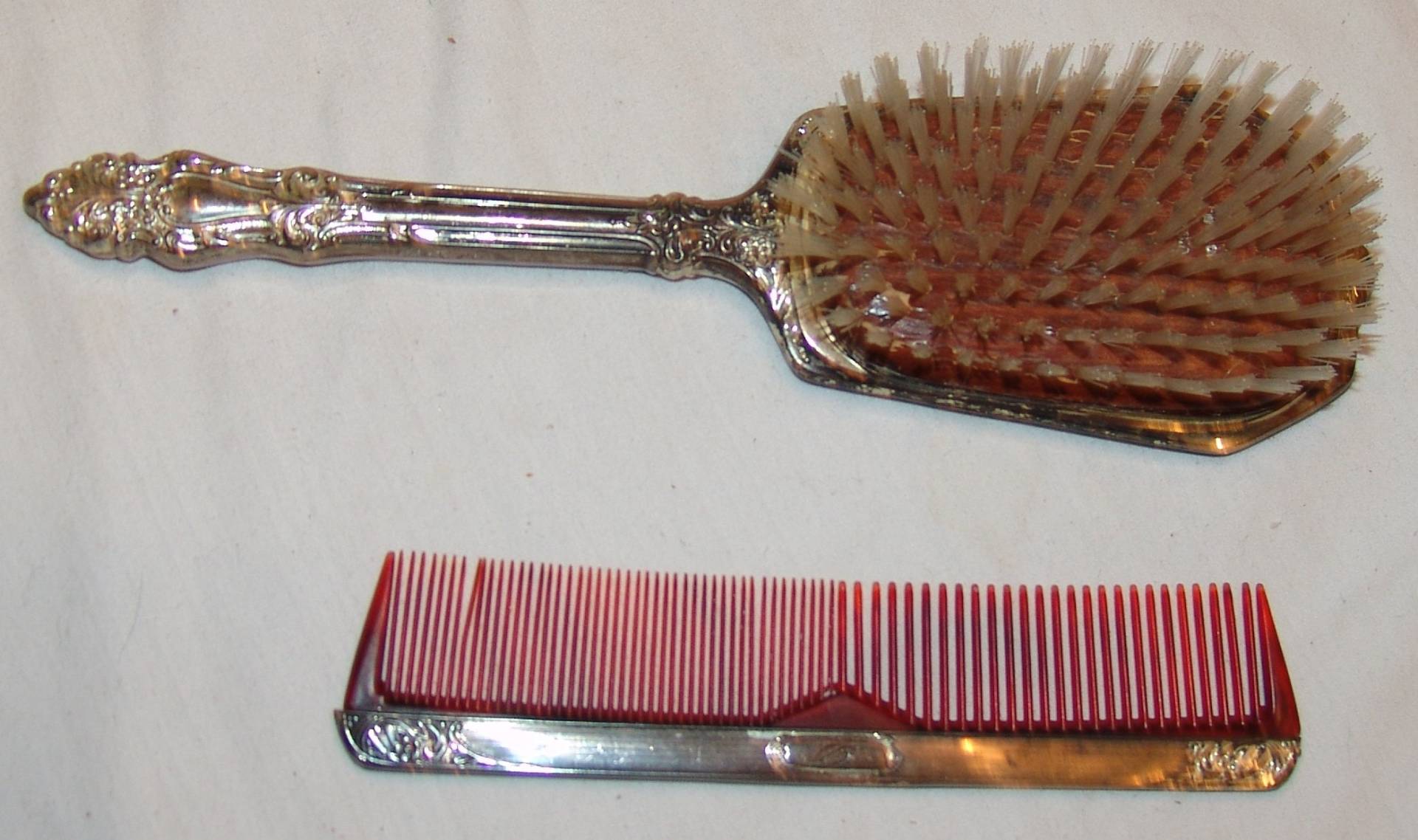Vtg Sterlingsilber Kommode Vanity Set Bürste Kamm Grooming 2 Stück Nylon von Etsy - myrustygold
