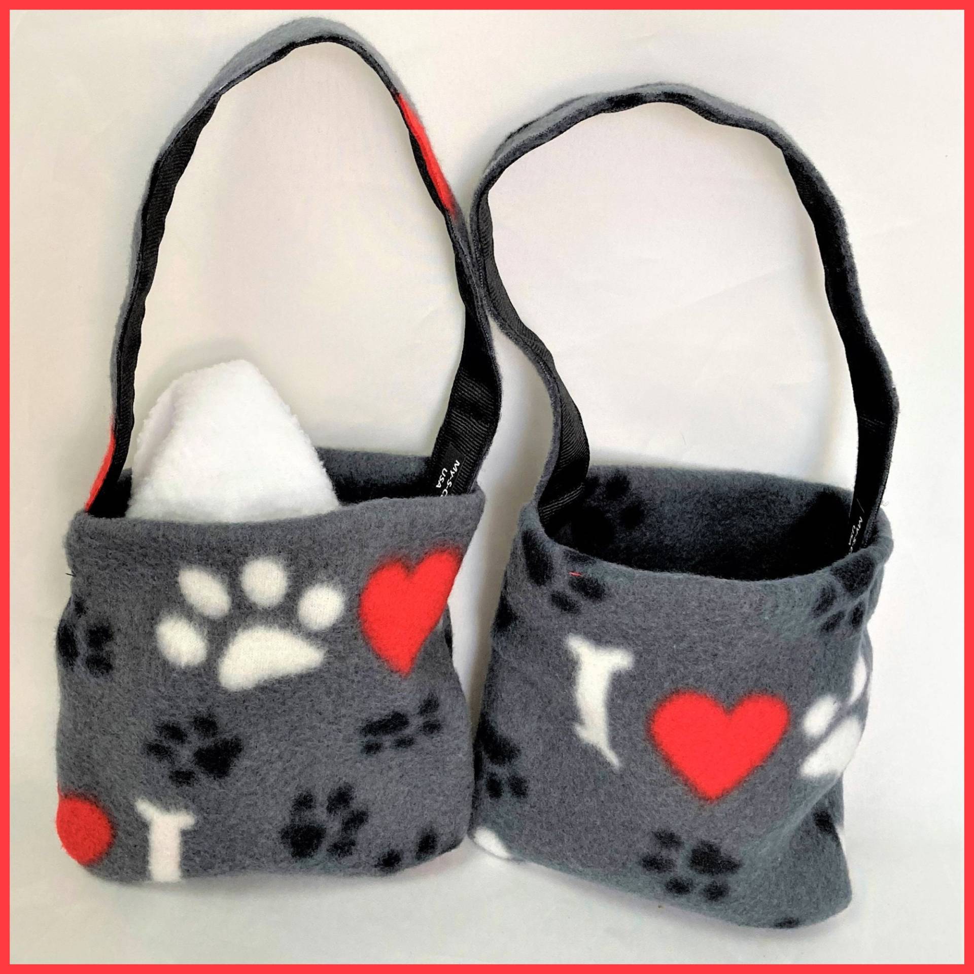 Haustierliebhaber Pfotenabdruck Fleece-Fußabdruck-Zehenstiefel, Zehenwärmer-Abgusssocke, Flüssigkeitschutz-Krückenpolster-Kasten-Abdeckung Haustierliebhaber Pfotenabdruck Fleece-Fußabdruck-Zehenstiefel, Zehenwärmer-Abgusssocke, Flüssigkeitschutz-Krückenpolster-Kasten-Abdeckung von Etsy - myscap