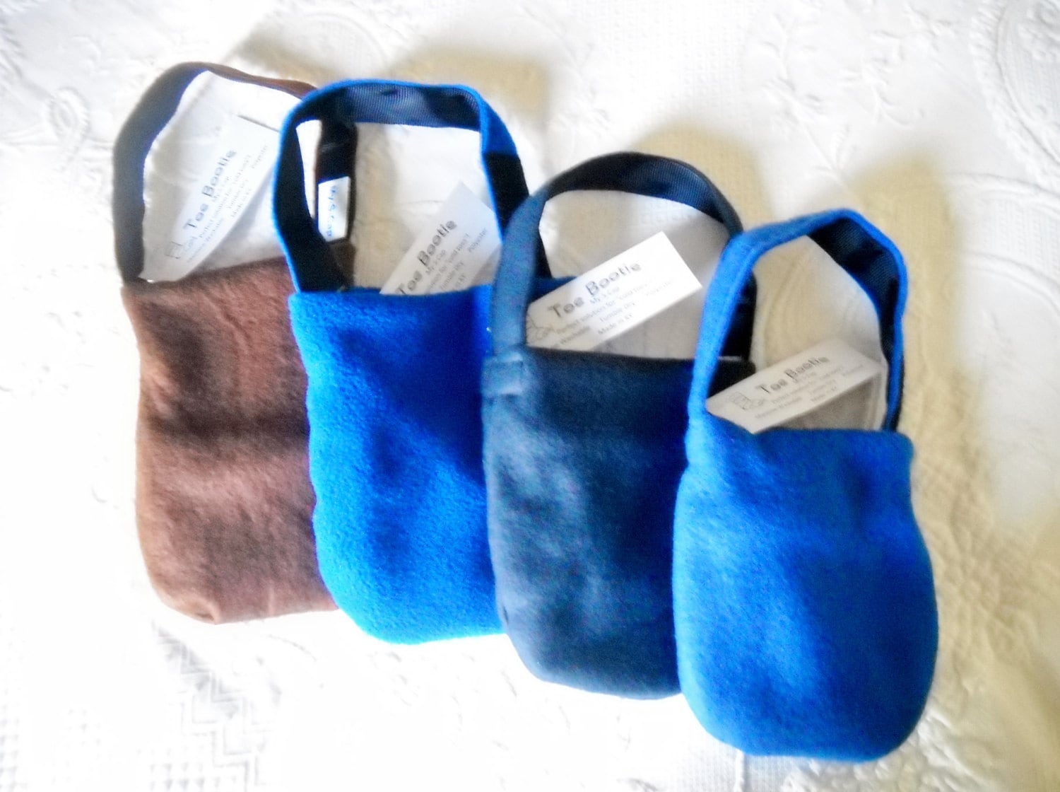 Solider Fleece-Fußabdruck-Zehenstiefel, Zehenwärmer-Socke, Hülle, Royal Blue Teen-Volleyball-Socke Solider Fleece-Fußabdruck-Zehenstiefel, Zehenwärmer-Socke, Hülle, Royal Blue Teen-Volleyball-Socke von Etsy - myscap