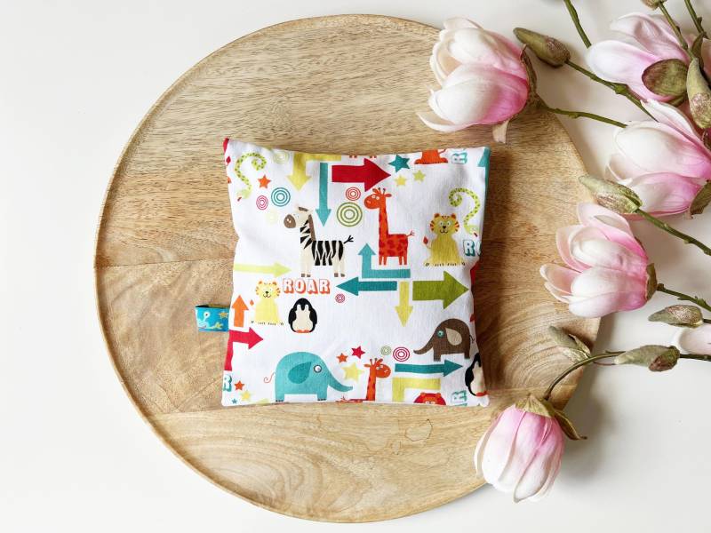 Dinkelkissen Wärmekisssen Kältekissen Wellnesskissen "Roar' Weiß Mit Abnehmbaren Bezug von Etsy - nadelspinnereiwerk