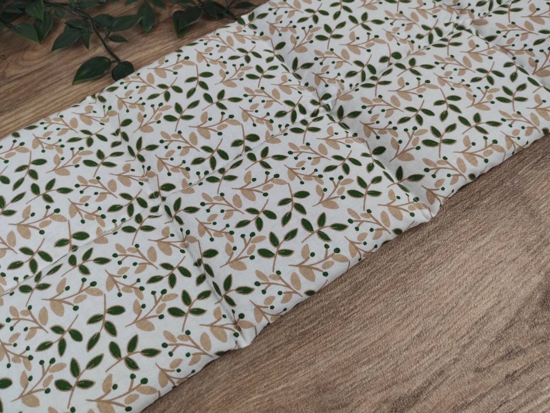 Dinkelkörnerkissen in Unterschiedlichen Größen Mit Blattmotiv Braun/Grün Aus Weißem Stoff Dinkelkörnerkissen in Unterschiedlichen Größen Mit Blattmotiv Braun/Grün Aus Weißem Stoff von Etsy - nadelundholz