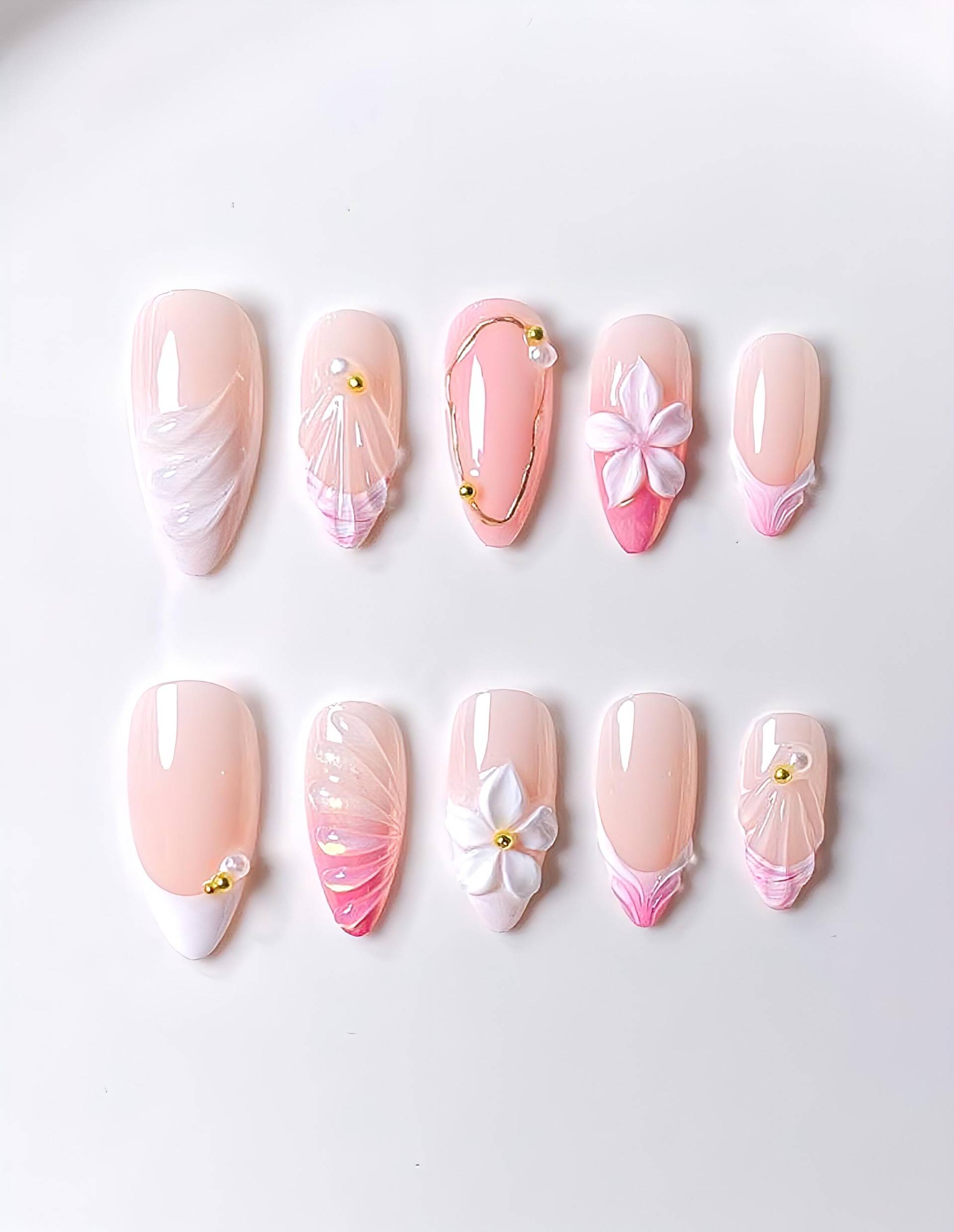 Blush Blossom - 3D Handgemachte Wiederverwendbare Pressnägel von Etsy - nailauraDE