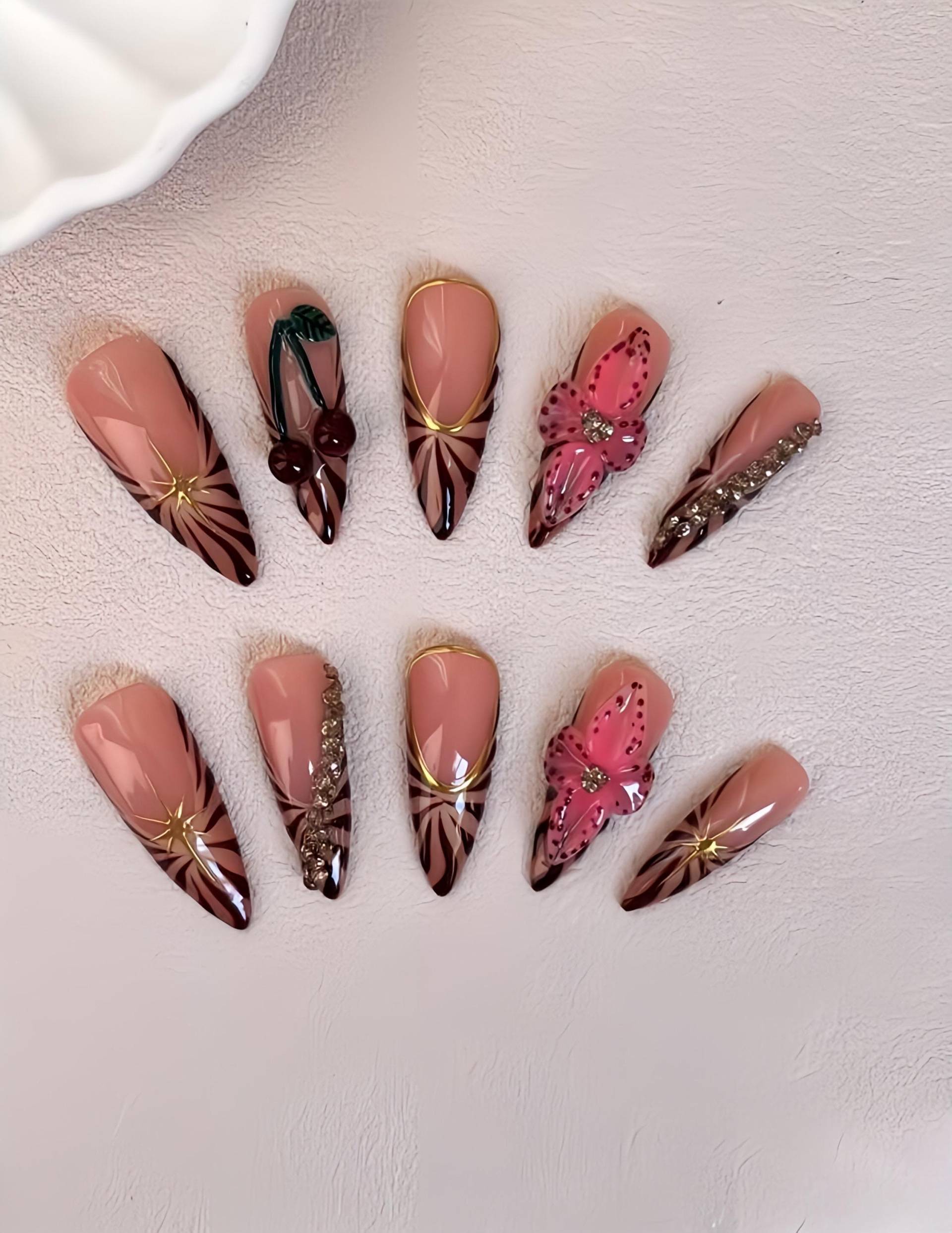 Cherry Bloom Chic - 3D Selbstgemachte Press-On Nägel von Etsy - nailauraDE