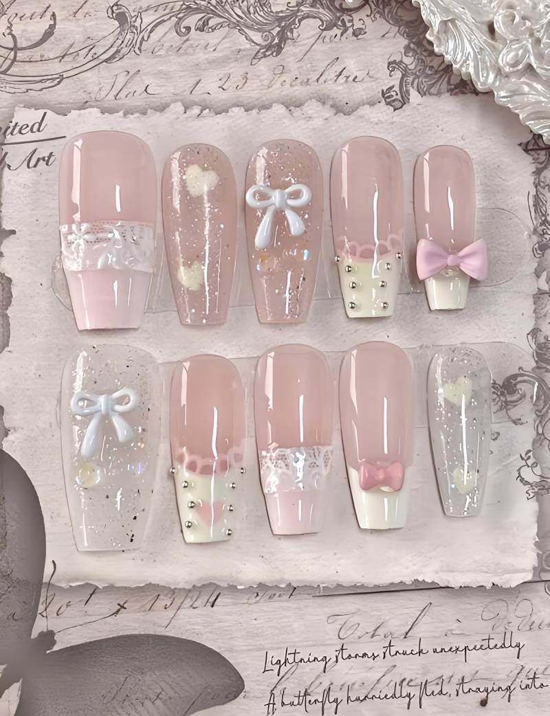 Cross My Heart - Selbstgemachte 3D Nägel von Etsy - nailauraDE