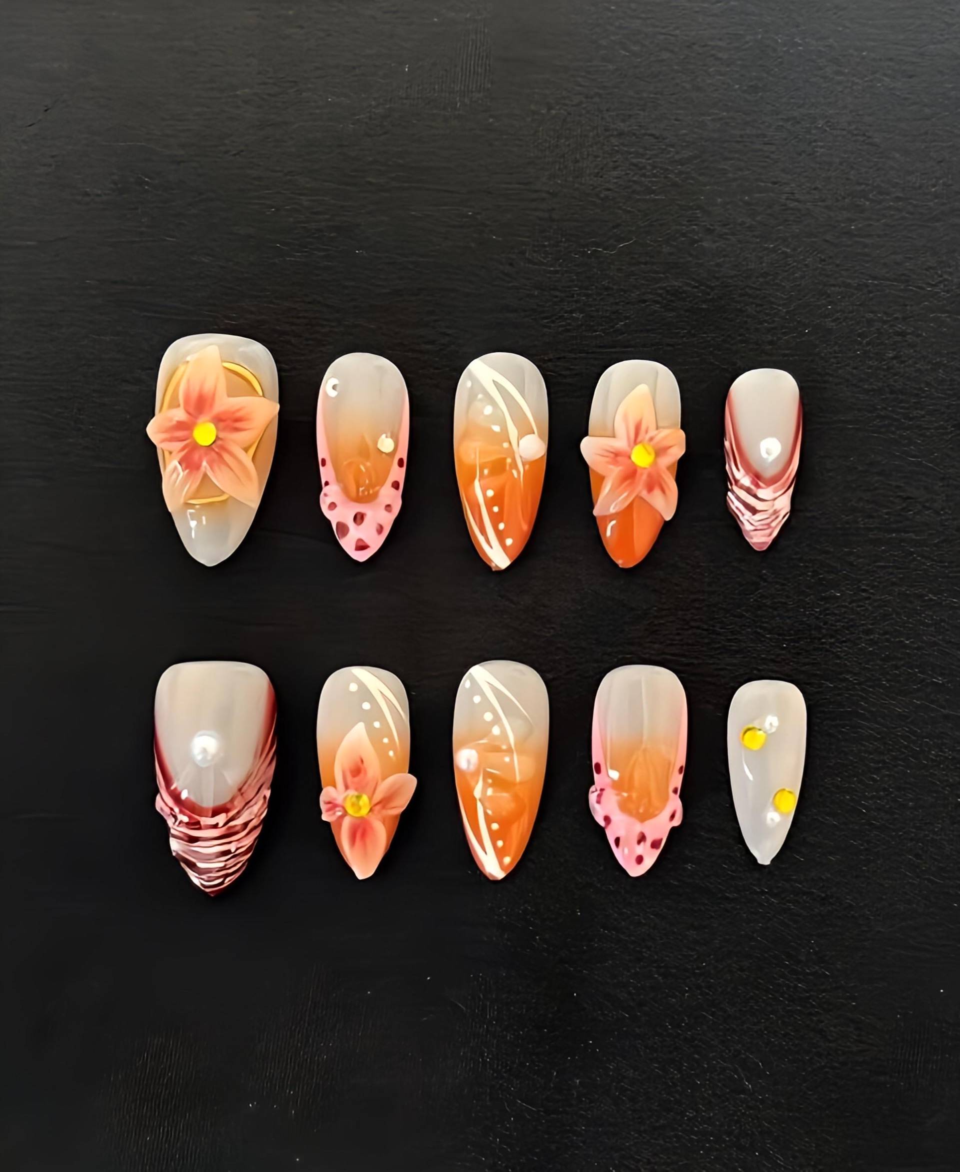 Neon Gänseblümchen - 3D Selbstgemachte Press-On Nägel Neon Gänseblümchen - 3D Selbstgemachte Press-On Nägel von Etsy - nailauraDE