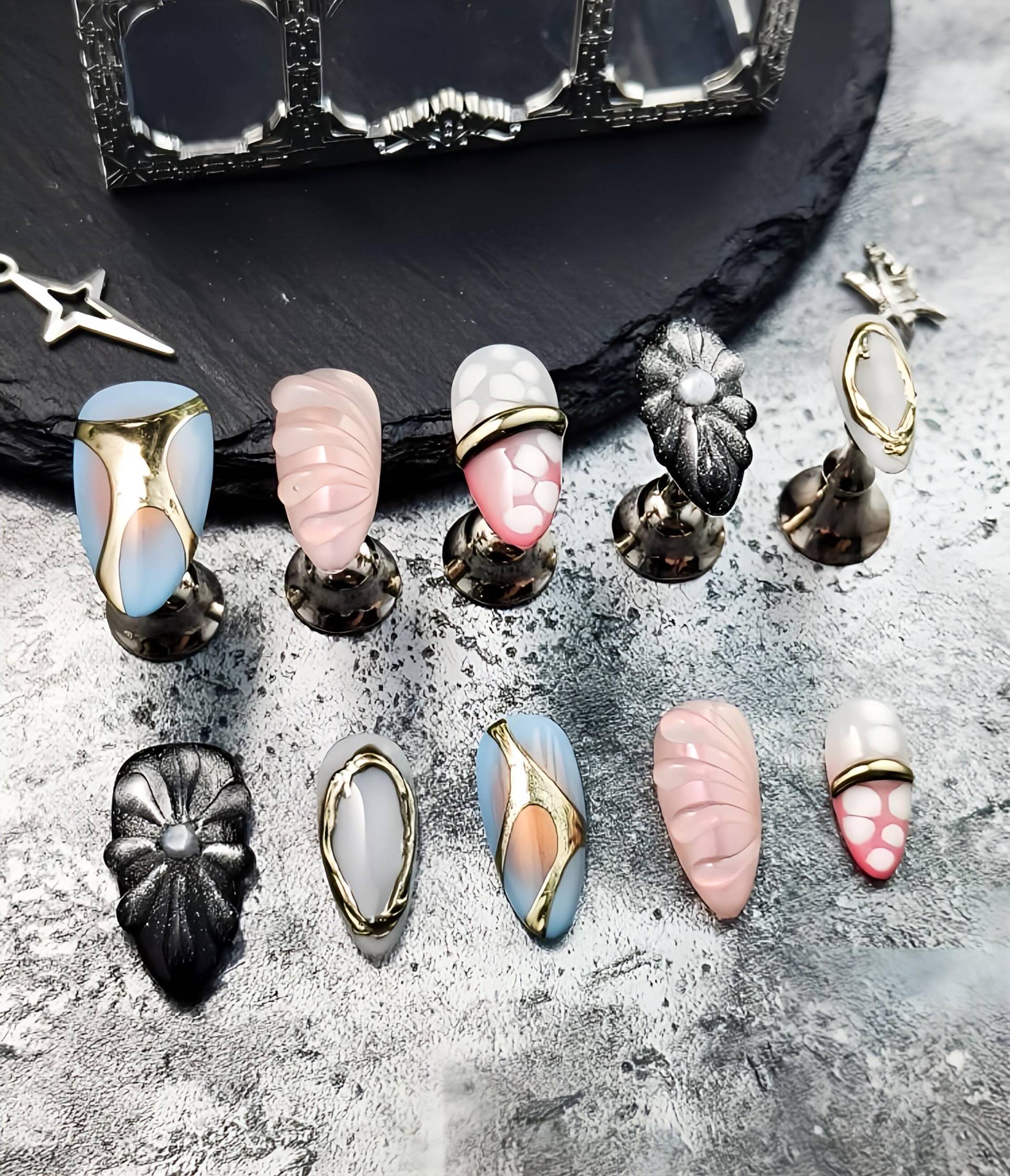 Pilzkuss - 3D Selbstgemachte Pressnägel von Etsy - nailauraDE