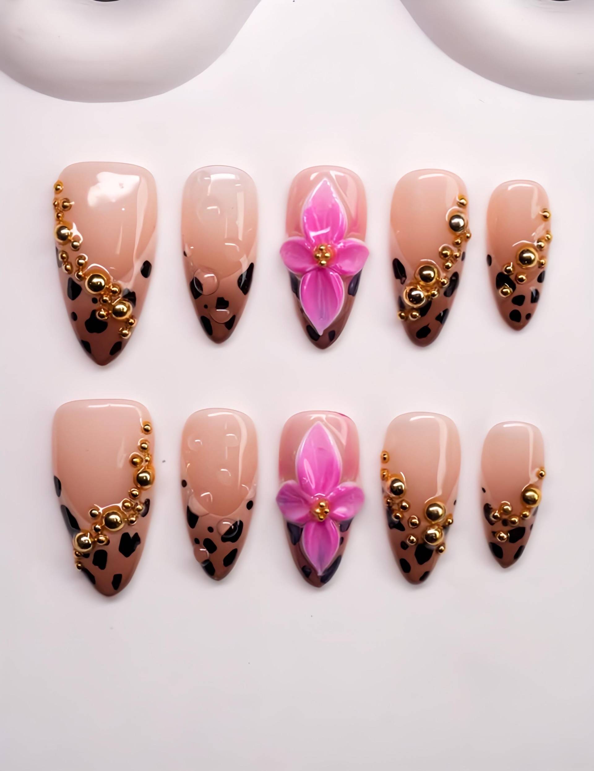 Vintage Bloom - 3D Selbstgemachte Nägel Zum Aufpressen Vintage Bloom - 3D Selbstgemachte Nägel Zum Aufpressen von Etsy - nailauraDE