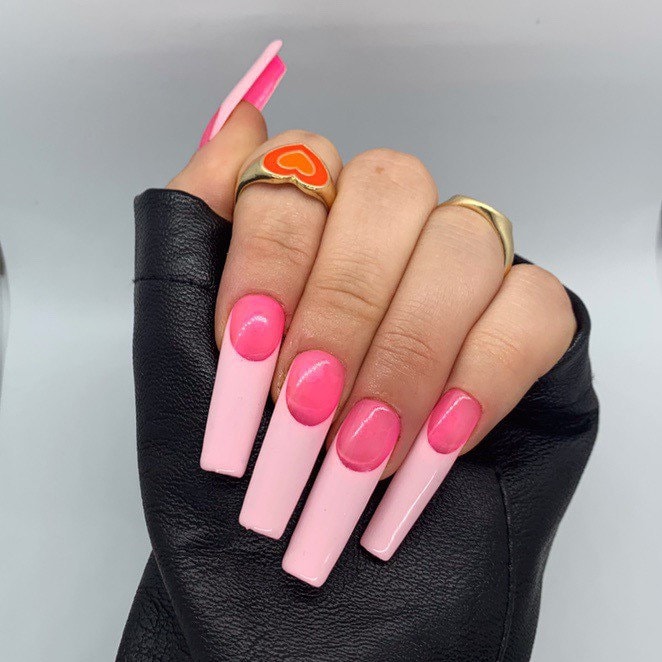 Barbie Pink Französisch Tip Press On Nägel von Etsy - nailsbymonicazx