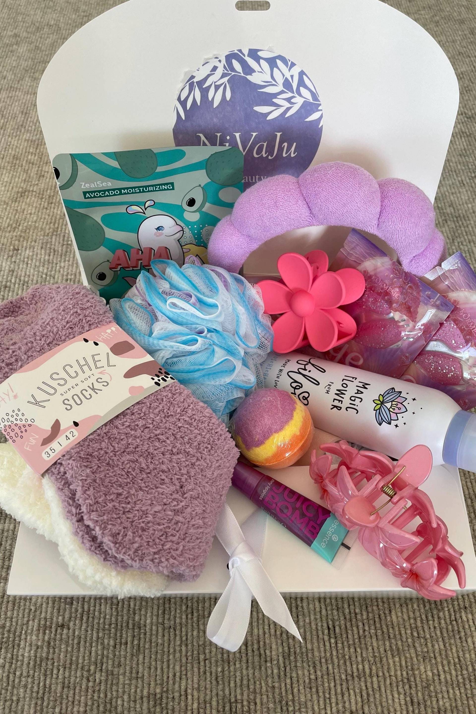 Geschenkbox Für Teenager Mit Beautyartikel Geschenkbox Für Teenager Mit Beautyartikel von Etsy - nivaju