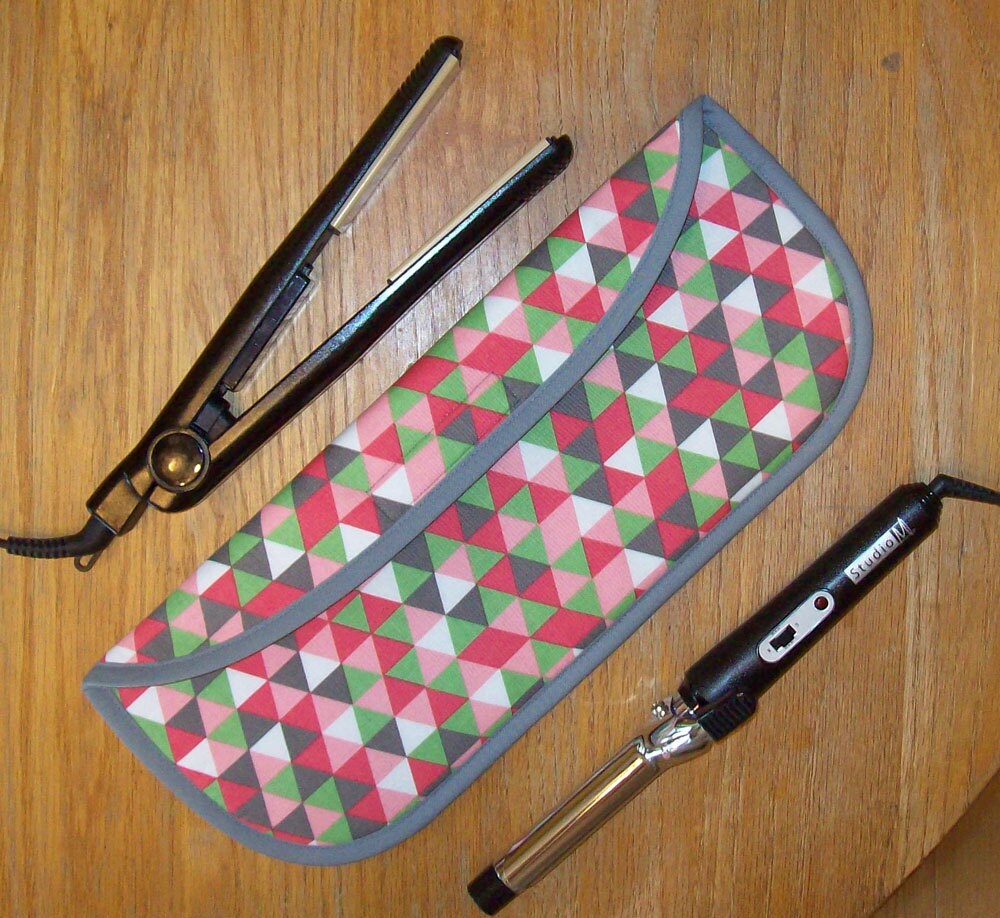 Lockenstab Fall/Flacheisen Cover Isoliert Für Reisen Oder Das Fitness-studio Hitzebeständig Cottage Garten Dreiecke von Etsy - nstitches4u