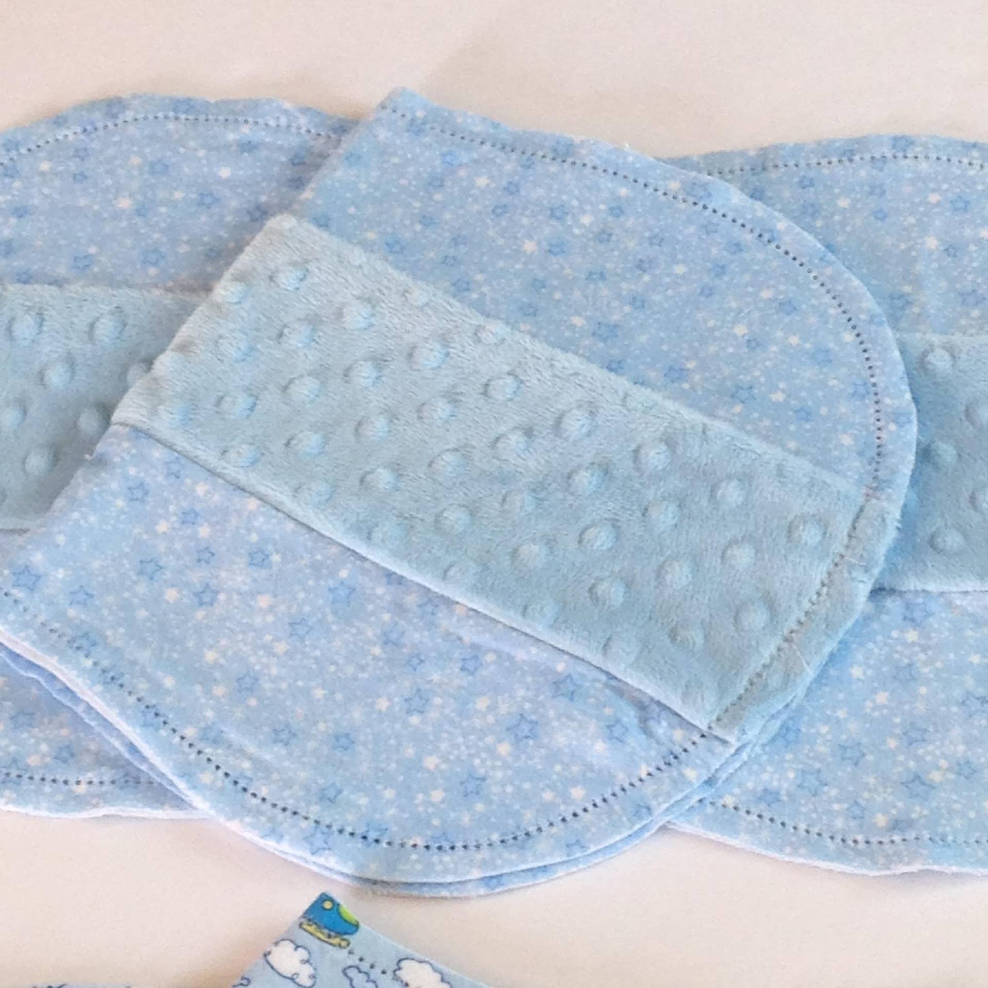 Baby Blau Minky Spucktuch, Gehäkeltes Flanelltuch, Blaue Sterne, Flugzeug, Chevron, Blauer Minky, 2Er Set, Shower Geschenk von Etsy - ohSEWcuddly