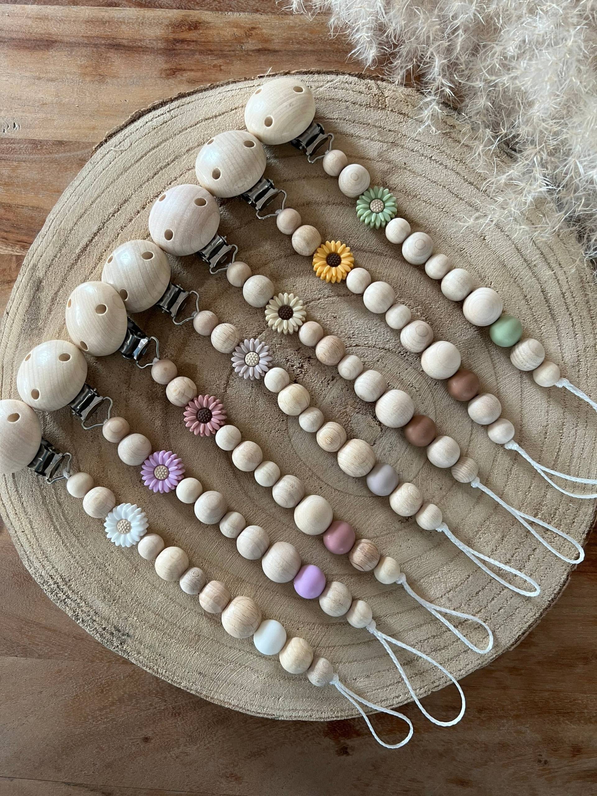 Gänseblümchen Schnullerkette | Geschenk Geburt Baby Gänseblümchen Schnullerkette | Geschenk Geburt Baby von Etsy - ohmili