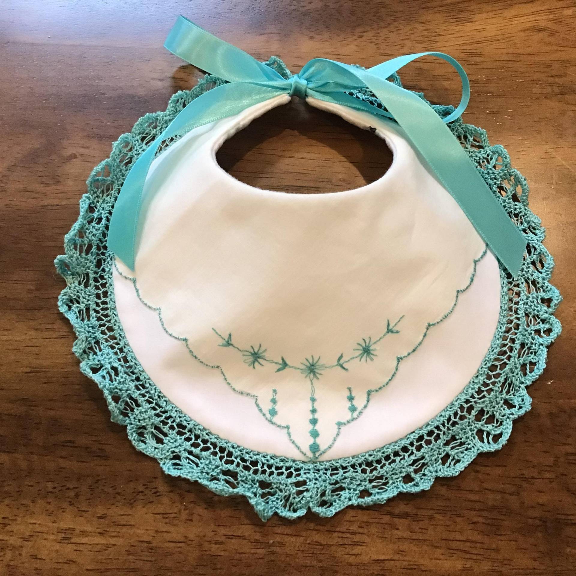 Vintage Leinen Und Spitze Baby Lätzchen Vintage Leinen Und Spitze Baby Lätzchen von Etsy - onlyu