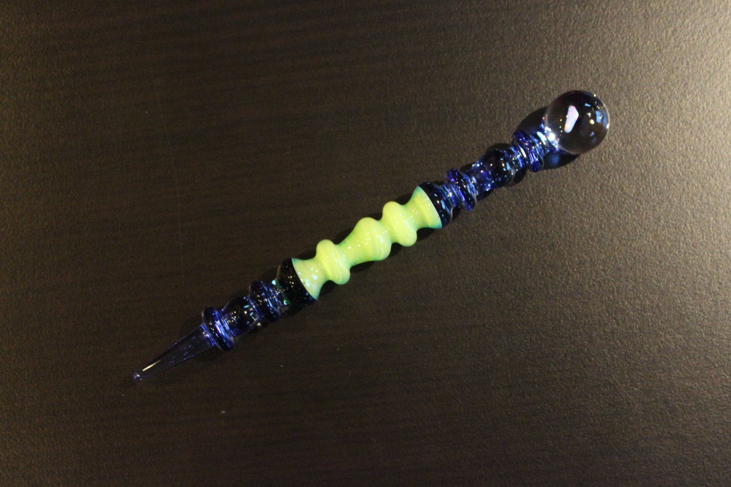 Opal Blauer Traum - Slyme Art Glas Parfüm Dauber von Etsy - organicglassworks
