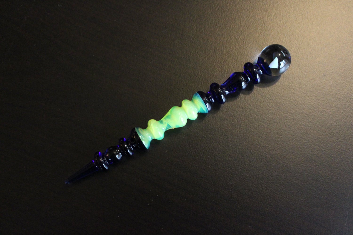 Slyme & Heisenberg Blue Opal Art Glas Parfüm Dauber von Etsy - organicglassworks