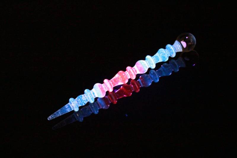 Uv Glow Blue-V & Lucy Schwarzlicht Mit Opal Art Glas Parfum Dauber Neue Farbe von Etsy - organicglassworks