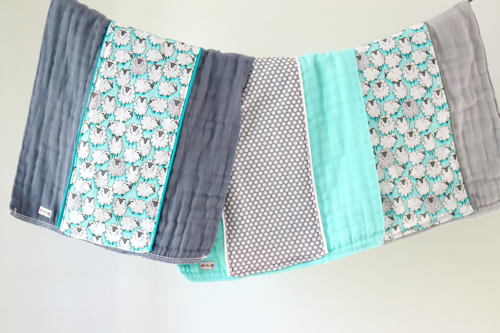 Baby Spucktuch 3Er Set, Aqua Schaf, Handgefärbte Spucktücher, Geschenk, Essentials, Newborn von Etsy - owesley