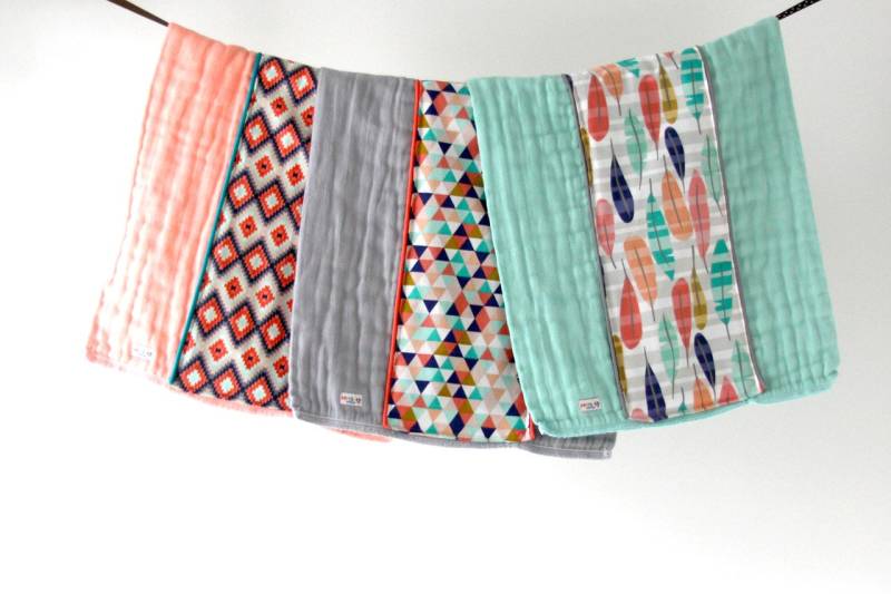 Baby Spucktuch 3Er Set, Canyon Sonnenaufgang Geometrisch Azteken Federn, Handgefärbte Spucktücher, Geschenk, Essentials, Neugeborene von Etsy - owesley