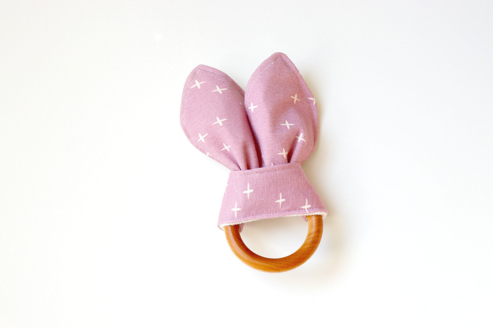 Bio Holz Beißring, Crinkle Toy, Helllila Zwinke, Strick Greifling, Greifling Bio Holz Beißring, Crinkle Toy, Helllila Zwinke, Strick Greifling, Greifling von Etsy - owesley